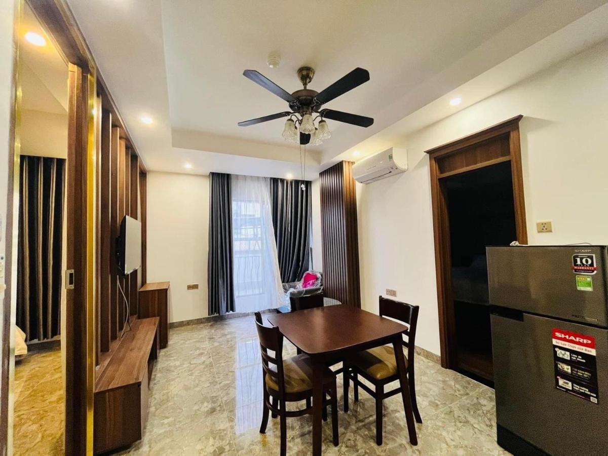 Royal Hotel & Apartment Da Nang Exterior photo